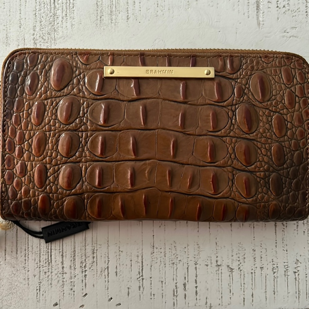 Brahmin wallet